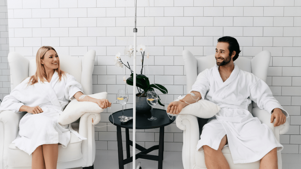 Couple enjoying IV therapy in santa fe treatment together
